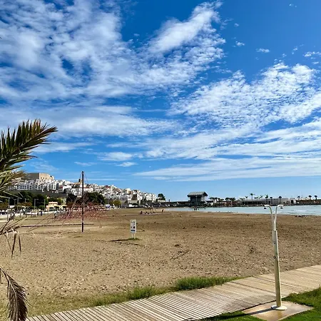Apartamento Enamora A 10 Min De La Playa Norte, Con Parking Incluido, Wifi Y Smart Tive, Disfruta De De 5 Estrellas