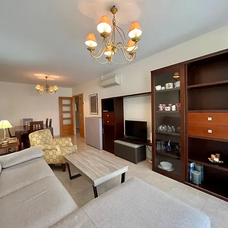 Apartment Enamora A 10 Min De La Playa Norte, Con Parking Incluido, Wifi Y Smart Tive, Disfruta De De 5 Estrellas